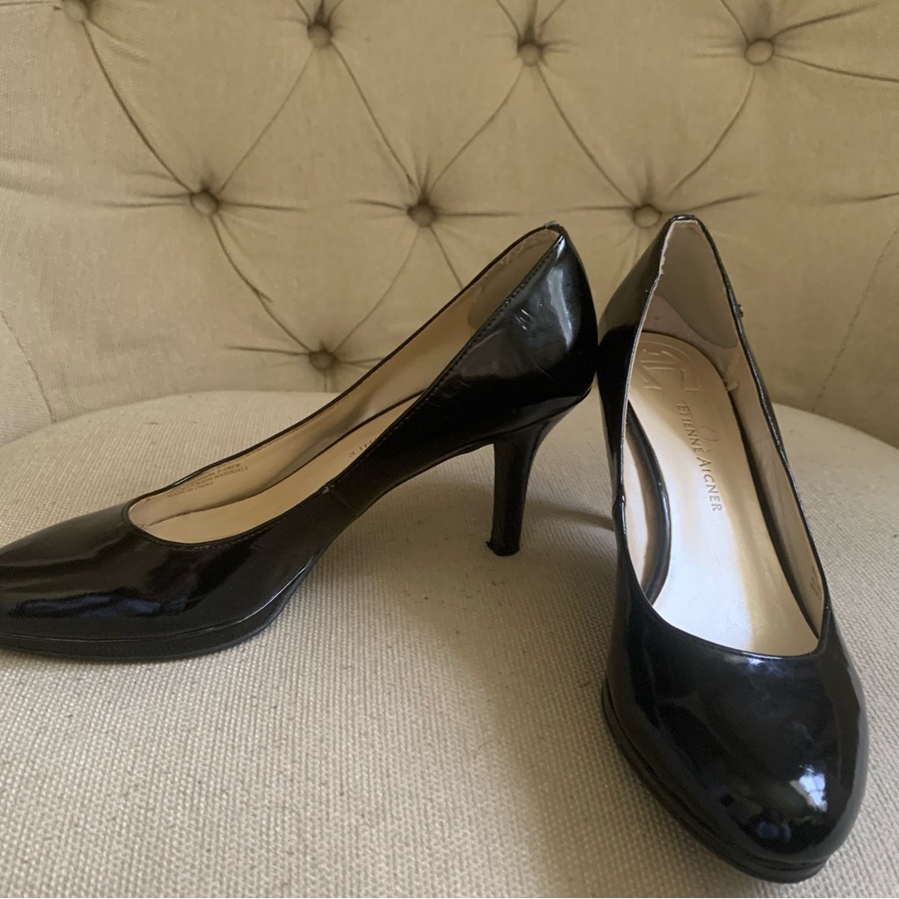 Etienne Aigner black patent heels